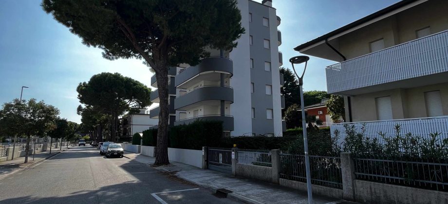 STELLA MARIS – VENDESI APPARTAMENTO con impianto di riscaldamento- LUNGOLAGUNA SABBIADORO STELLA MARIS – VENDESI APPARTAMENTO con impianto di riscaldamento- LUNGOLAGUNA SABBIADORO